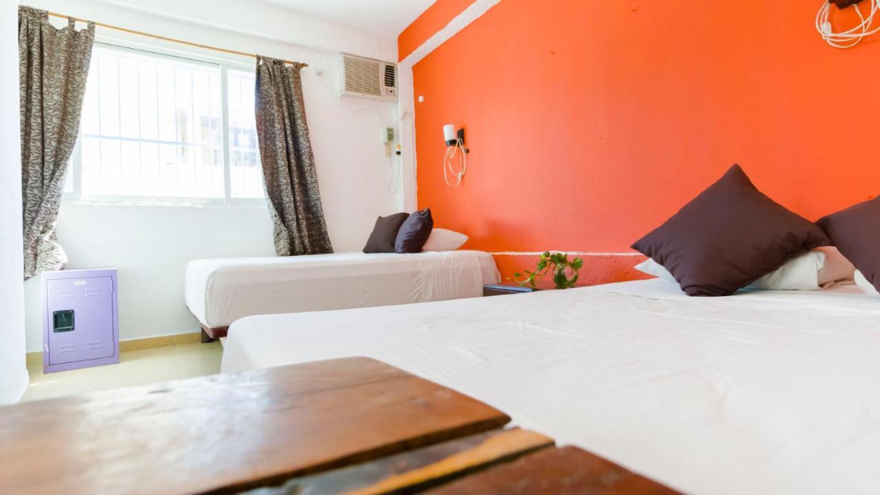 Weary Traveler Hostel Тулум Стая снимка
