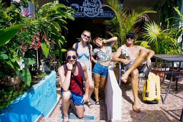 Weary Traveler Hostel Тулум Екстериор снимка