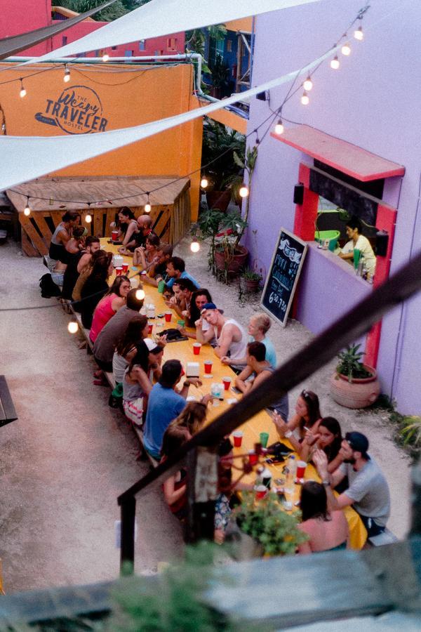 Weary Traveler Hostel Тулум Екстериор снимка